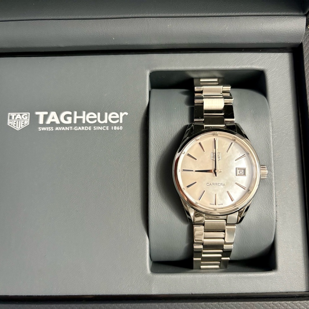 Tag Heuer Women’s Carrera Watch Mother of Pearl Dial Stainless Steel Date w/ Box